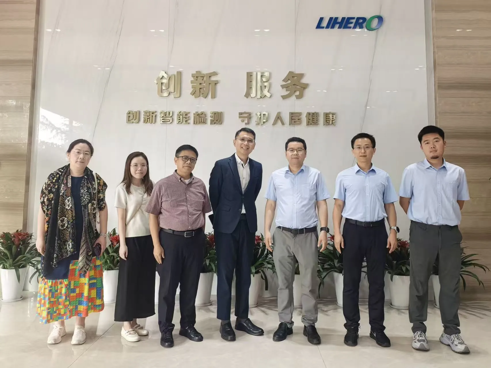 新加坡公用事業局到訪力合科技，共探實驗室自動化升級新方向